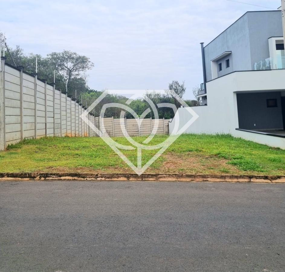 Terreno, 300 m² - Foto 1