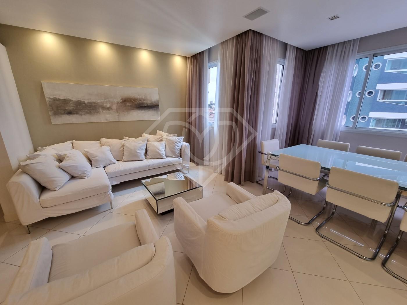 Apartamento, 3 quartos, 247 m² - Foto 2